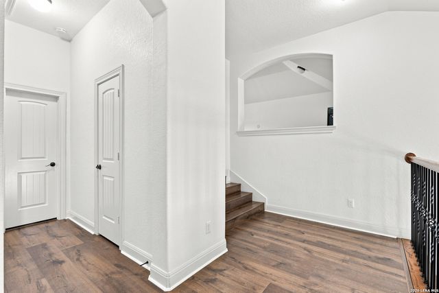 1534 Palmer, San Antonio, TX 78260