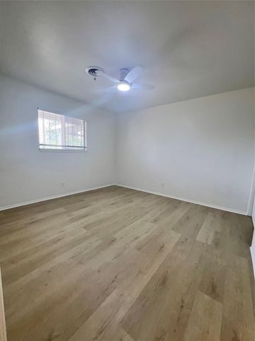 6005 Cameron RD A, Austin, TX 78723