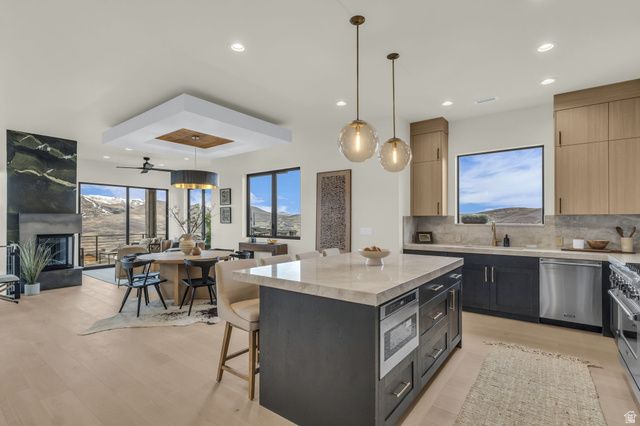 10740 N HIDEOUT TRL, Hideout, UT 84036