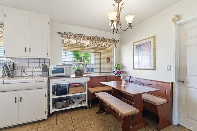 1090 Laurel Lane, Lemoore, CA 93245