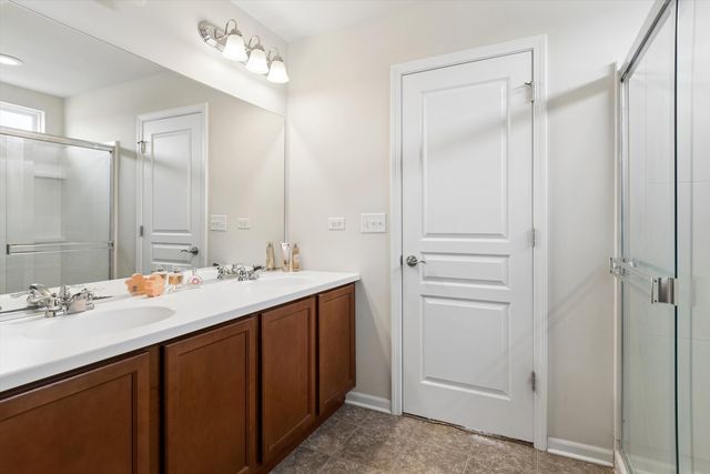 1452 Ruby Drive, Yorkville, IL 60560