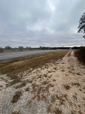 915 W Hwy 84 Highway W, Mullin, TX 76864