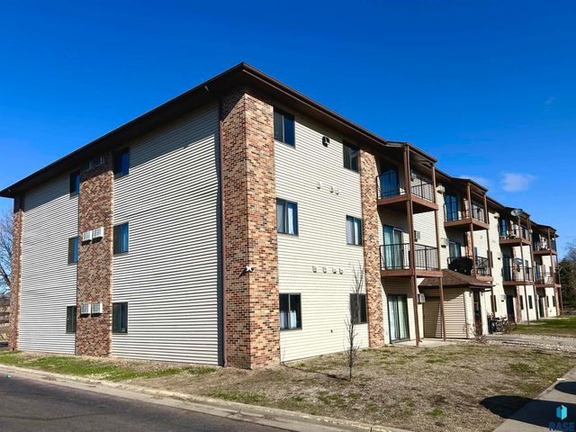 320 N Western Ave Avenue, Sioux Falls, SD 57104