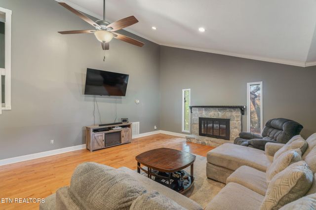 121 County Road 578, Englewood, TN 37329