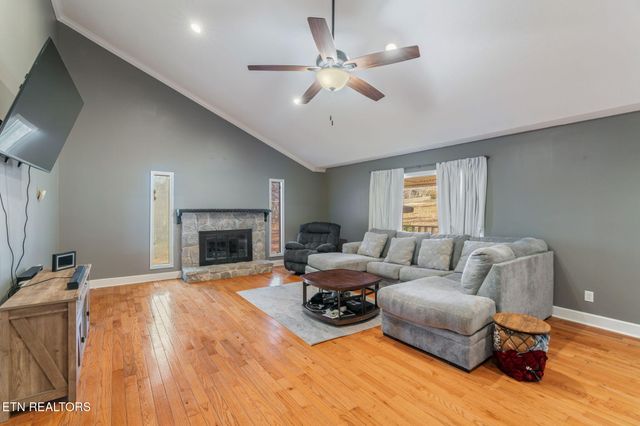 121 County Road 578, Englewood, TN 37329