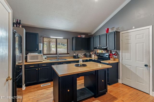 121 County Road 578, Englewood, TN 37329