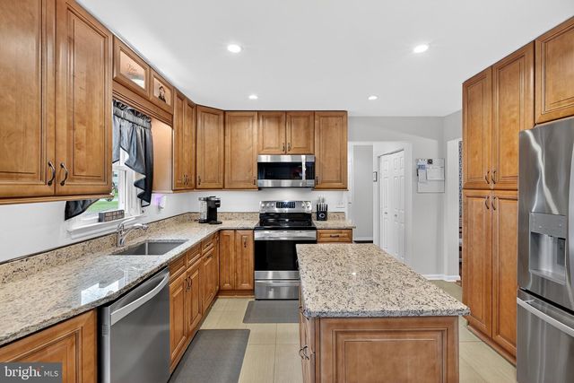 2 PEGASUS PL, Bear, DE 19701