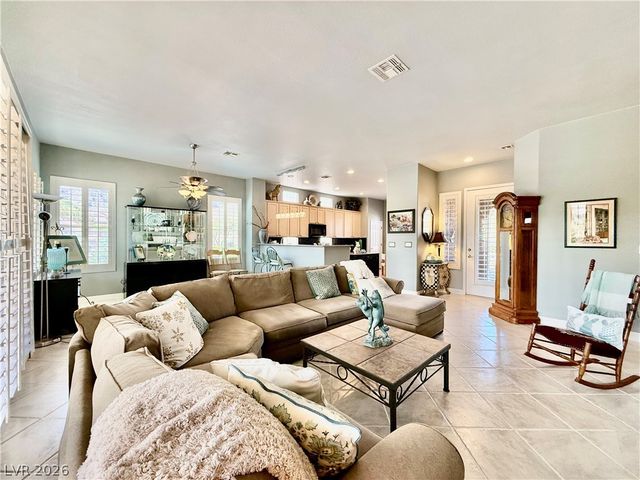 2060 Tiger Links Drive, Henderson, NV 89012