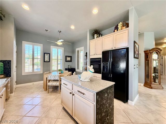 2060 Tiger Links Drive, Henderson, NV 89012