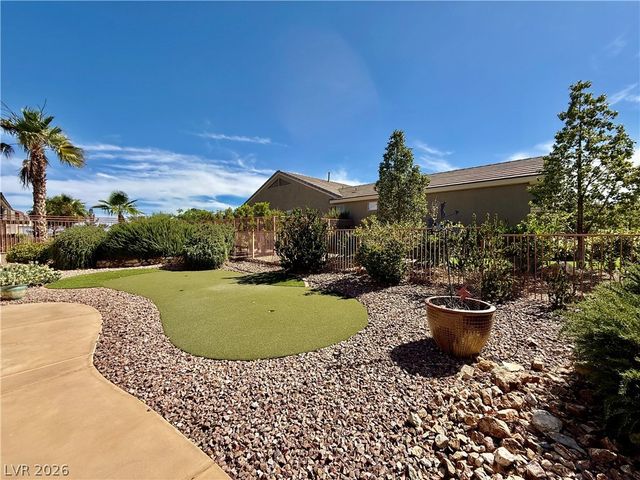 2060 Tiger Links Drive, Henderson, NV 89012