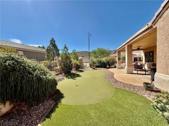2060 Tiger Links Drive, Henderson, NV 89012