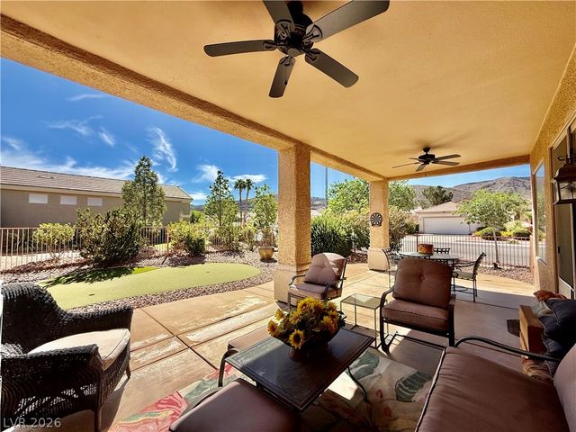 2060 Tiger Links Drive, Henderson, NV 89012