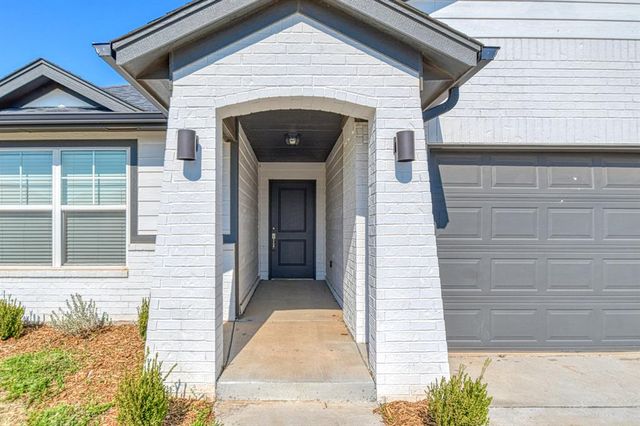 3313 Mount Nebo Drive, Yukon, OK 73099