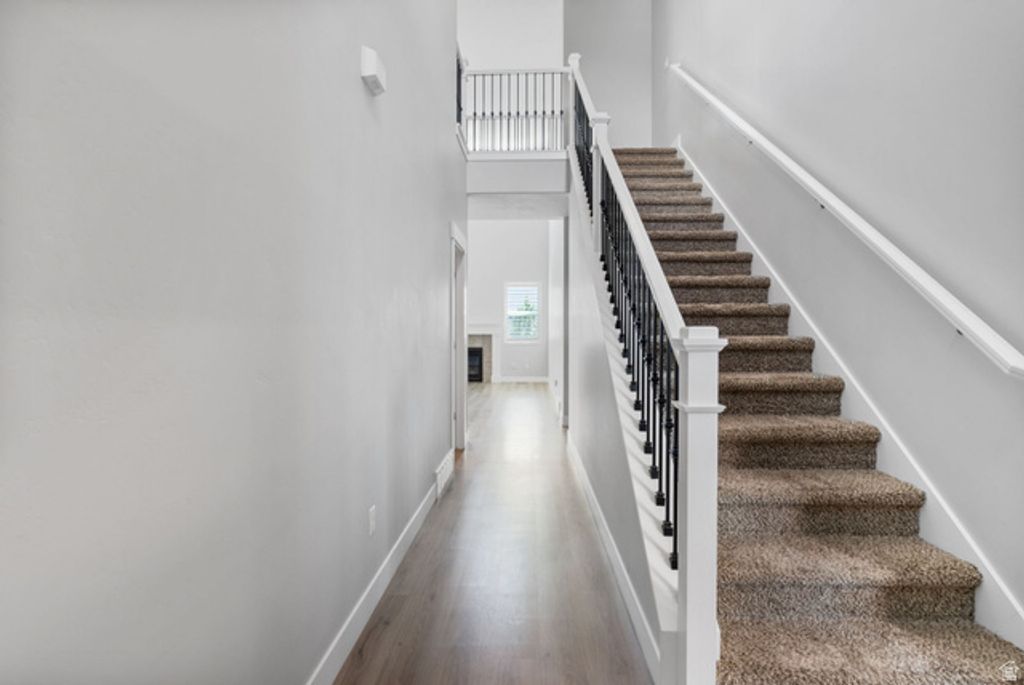 Image 14 of property listing at 152 E 580 N, Vineyard, UT 84059