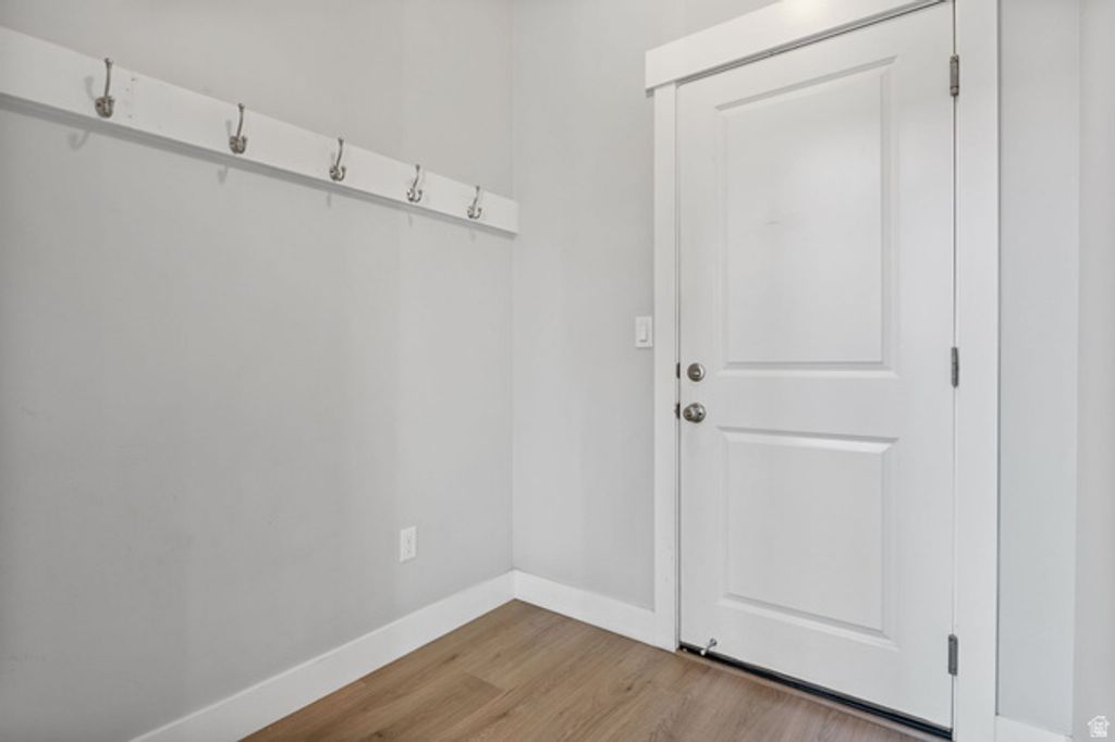 Image 20 of property listing at 152 E 580 N, Vineyard, UT 84059