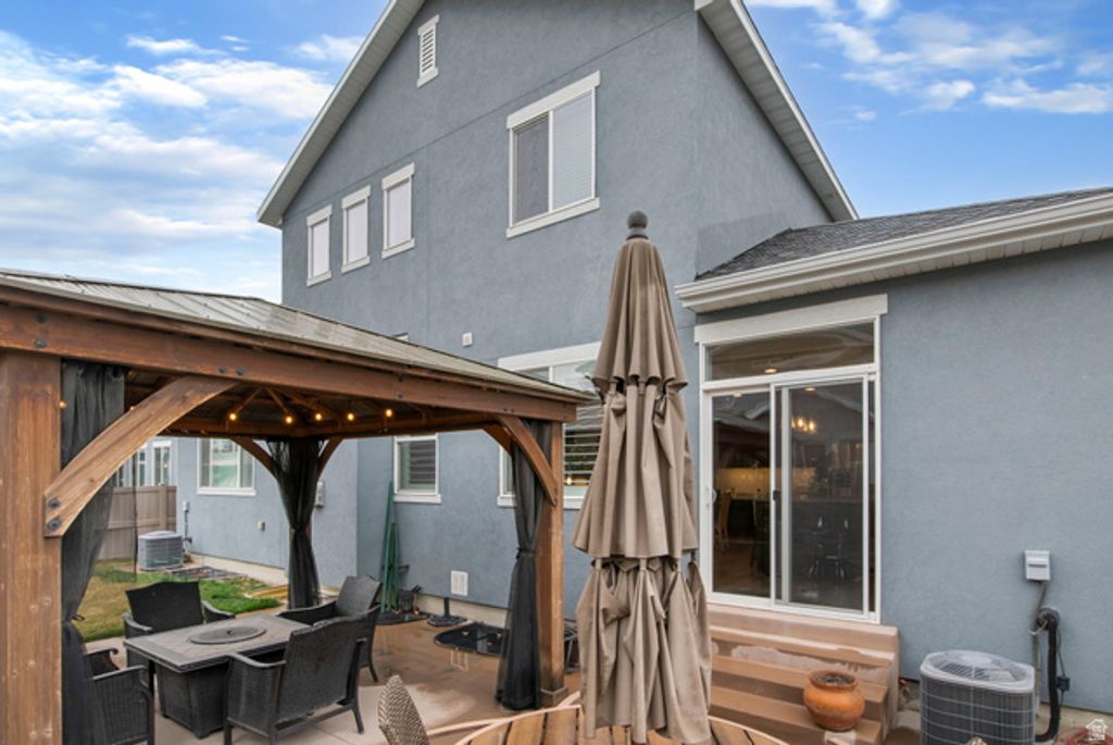 Image 44 of property listing at 152 E 580 N, Vineyard, UT 84059