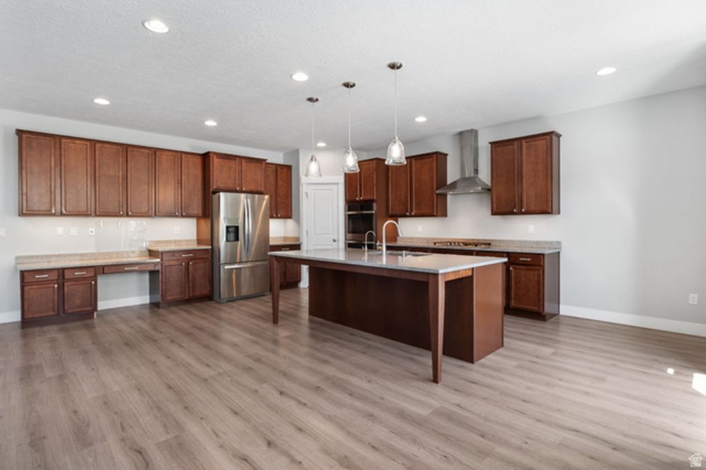 Image 7 of property listing at 152 E 580 N, Vineyard, UT 84059