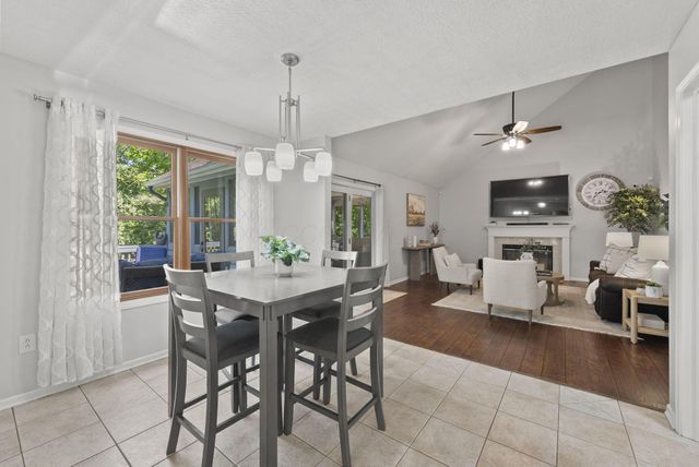 319 Fallriver Drive, Reynoldsburg, OH 43068