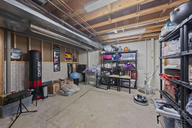 319 Fallriver Drive, Reynoldsburg, OH 43068