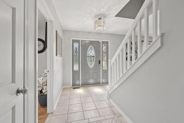 319 Fallriver Drive, Reynoldsburg, OH 43068