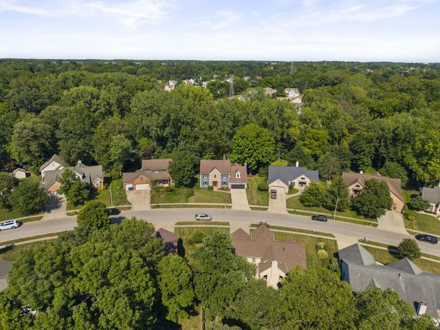 319 Fallriver Drive, Reynoldsburg, OH 43068