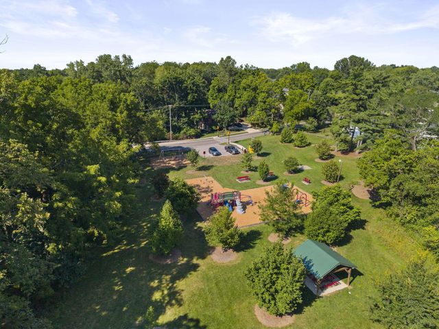 319 Fallriver Drive, Reynoldsburg, OH 43068