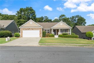 52 Chimney Springs SW Drive, Cartersville, GA 30120