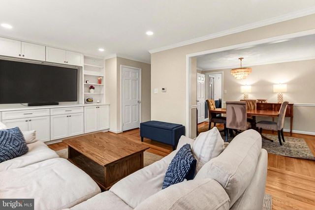 9204 BAILEY LN, Fairfax, VA 22031