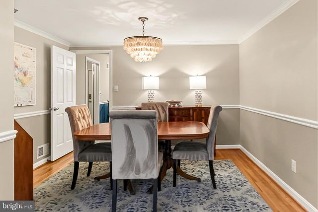 9204 BAILEY LN, Fairfax, VA 22031