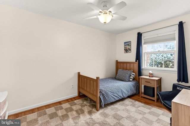 9204 BAILEY LN, Fairfax, VA 22031