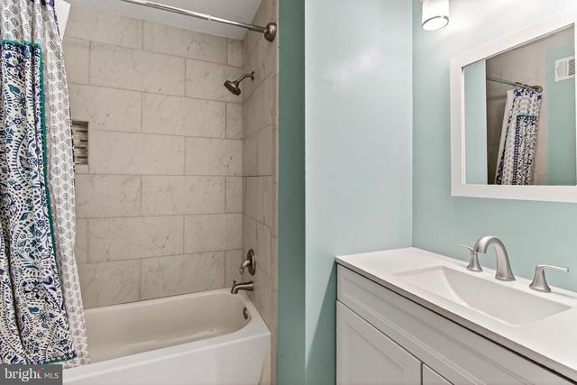 9204 BAILEY LN, Fairfax, VA 22031