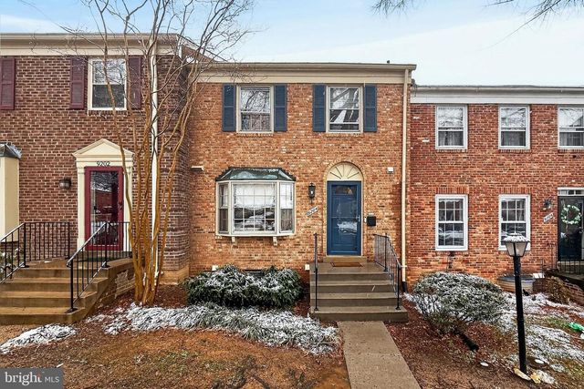 9204 BAILEY LN, Fairfax, VA 22031