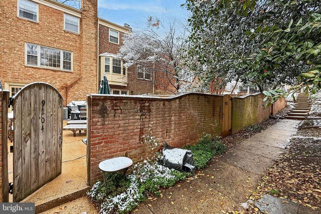 9204 BAILEY LN, Fairfax, VA 22031