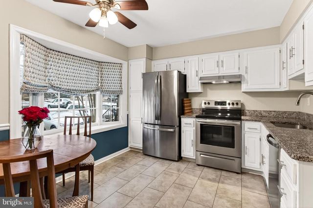 9204 BAILEY LN, Fairfax, VA 22031