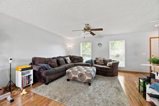 8117 Mandalay Road, Blacklick, OH 43004