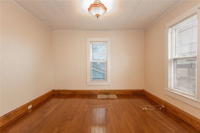 254 Maple Street, Slippery Rock Boro, PA 16057