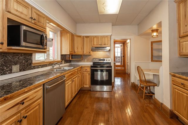 254 Maple Street, Slippery Rock Boro, PA 16057