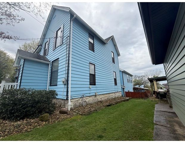 254 Maple Street, Slippery Rock Boro, PA 16057