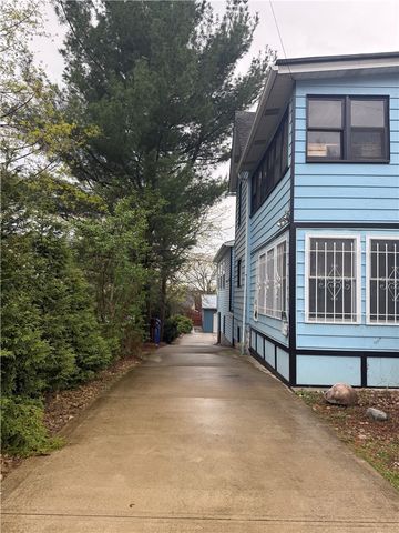 254 Maple Street, Slippery Rock Boro, PA 16057