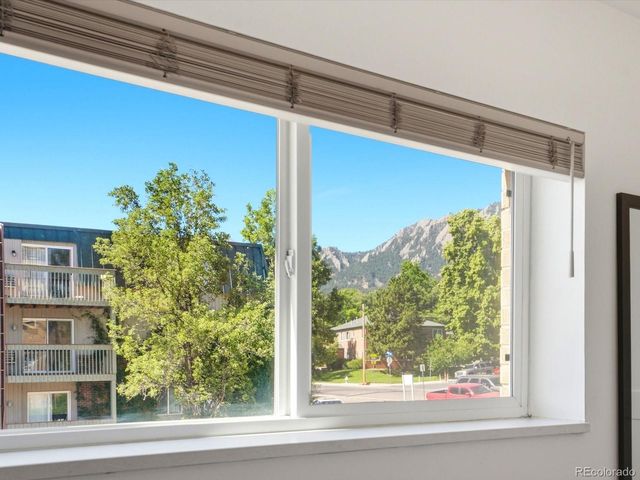830 20th Street 209, Boulder, CO 80302