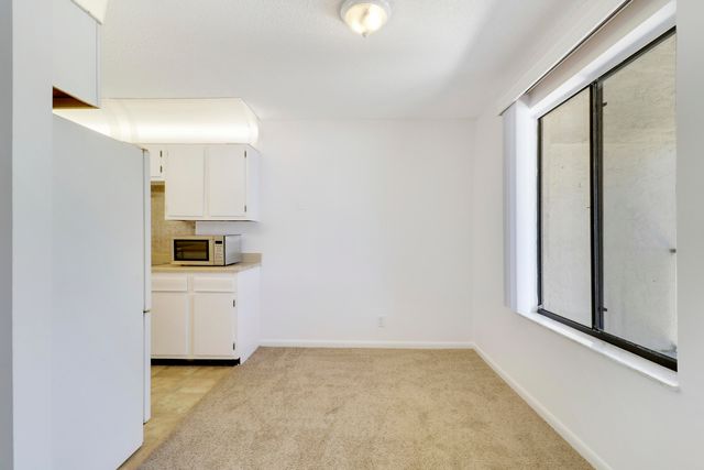 150 Pineview Road G8, Jupiter, FL 33469