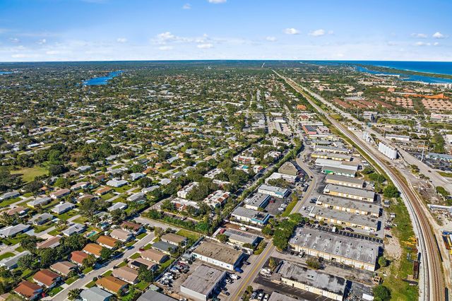150 Pineview Road G8, Jupiter, FL 33469