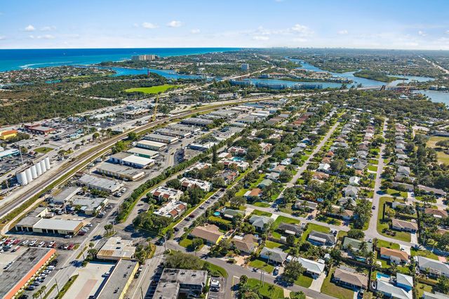150 Pineview Road G8, Jupiter, FL 33469