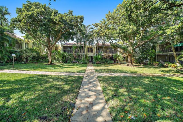 150 Pineview Road G8, Jupiter, FL 33469
