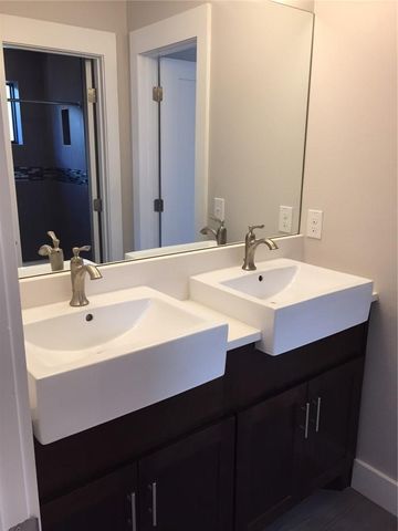 5619 Adams Ave A, Austin, TX 78756