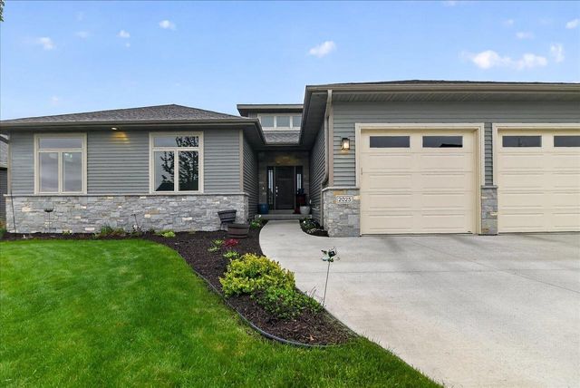 2025 Otteson Drive, Stoughton, WI 53589