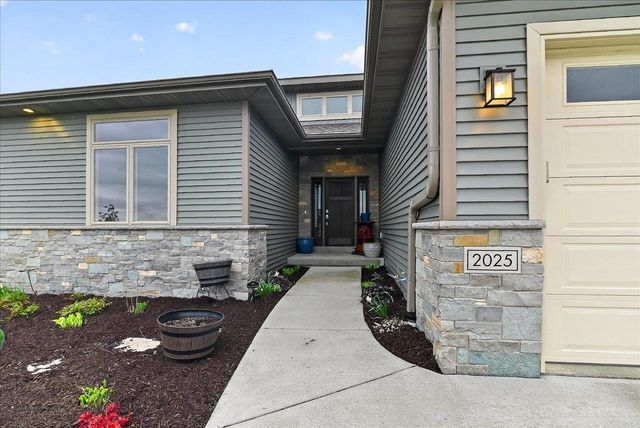 2025 Otteson Drive, Stoughton, WI 53589