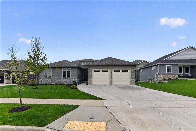 2025 Otteson Drive, Stoughton, WI 53589