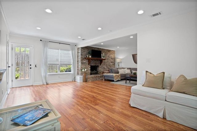 504 W Barksdale Drive, Mobile, AL 36606