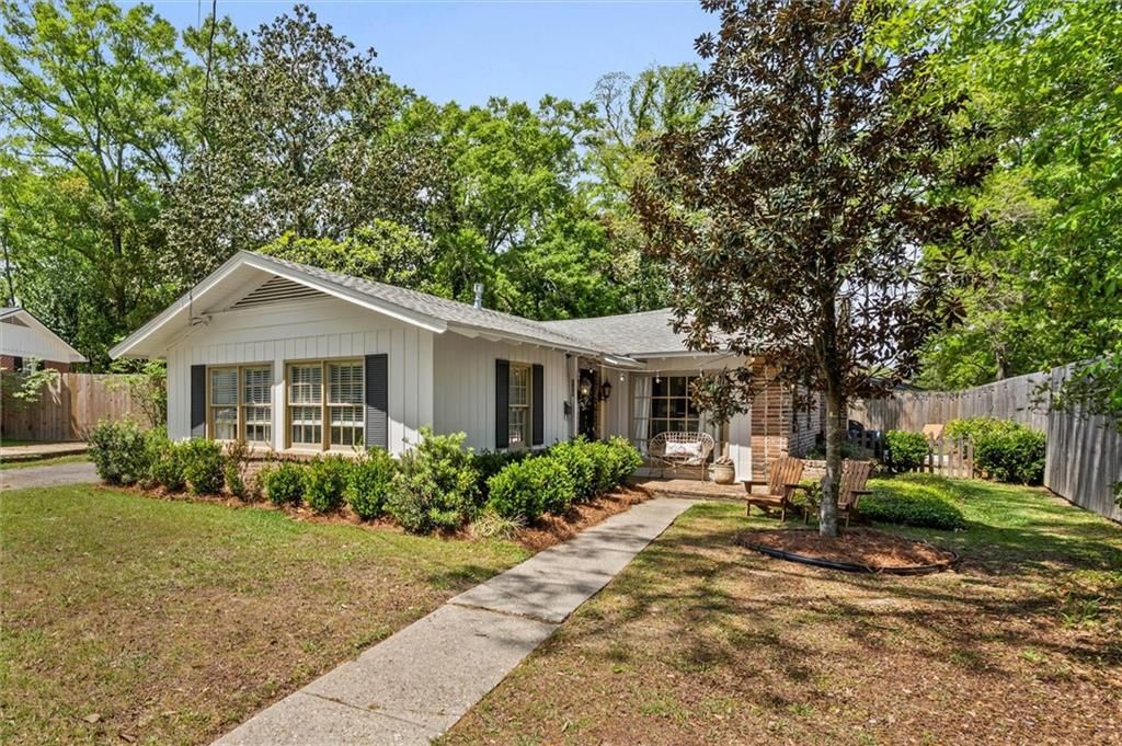 504 W Barksdale Drive, Mobile, AL 36606